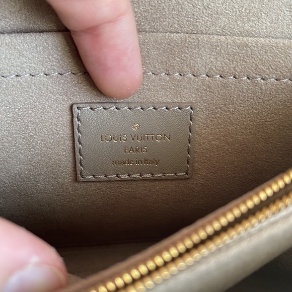 Louis Vuitton New Wave Chain Bag Taupe - Picture 9 of 10